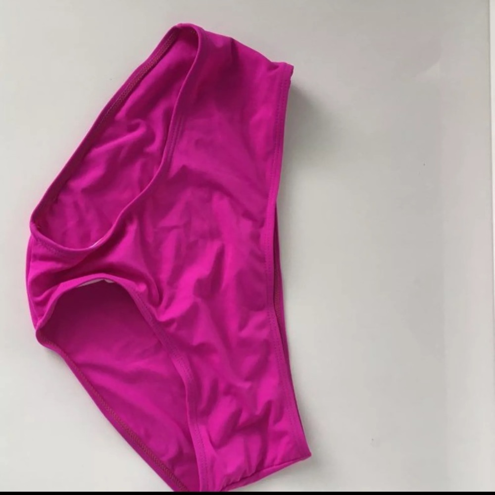Magenta swimsuit bottoms